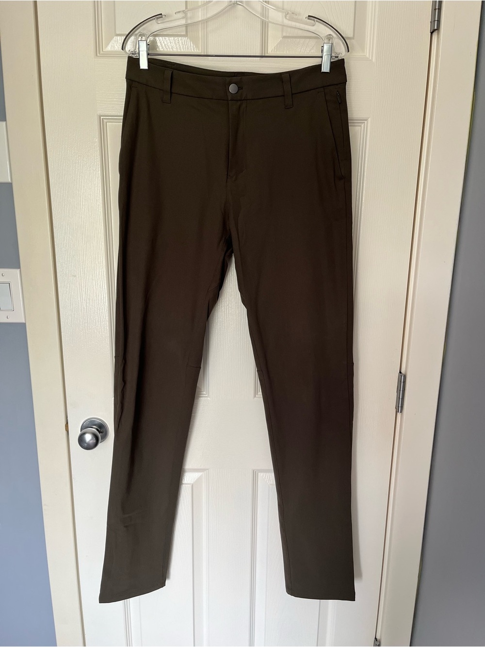 Lululemon commission pant warpstreme 37” inseam - size 31